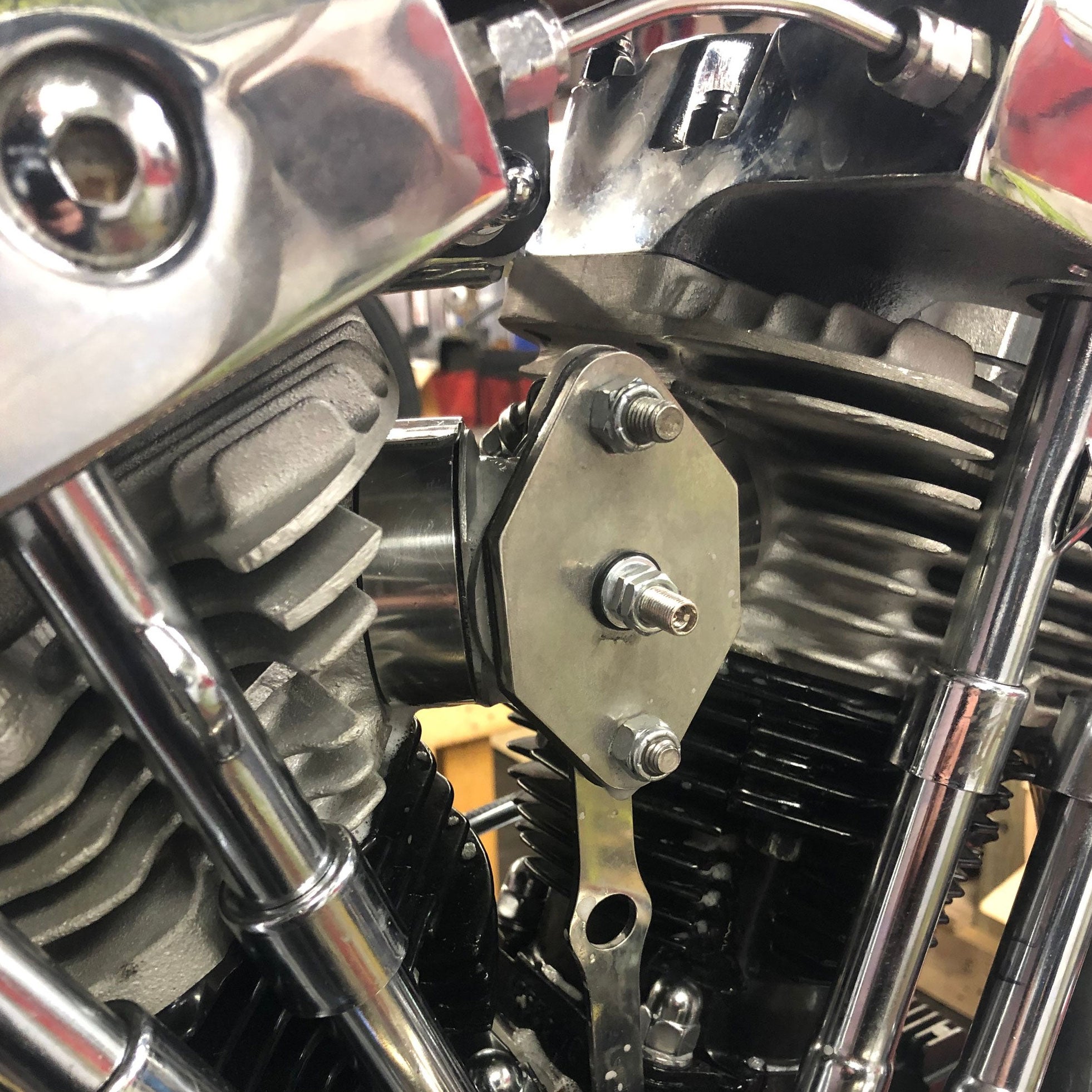 Intake Leak Tester - 2 Bolt